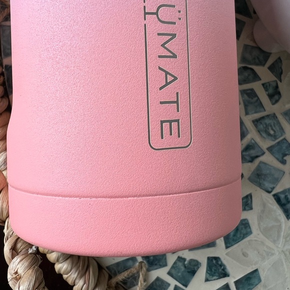 Brumate Hipsulator Trio CITRUS GLOW 3-in-1 Can Cooler - Picture 3 of 3